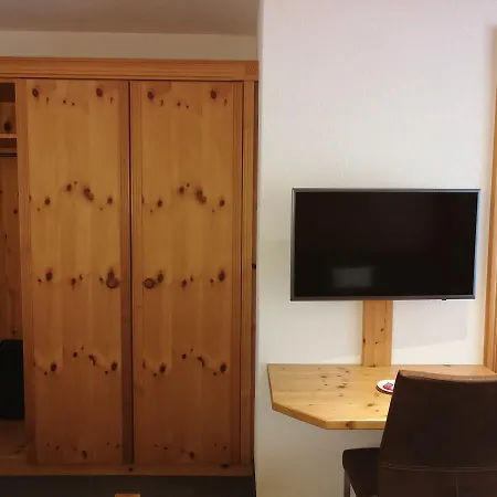 Ambiente Mountain Style ホテル 3*