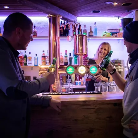 ホテル Ambiente Mountain Style サース フェー